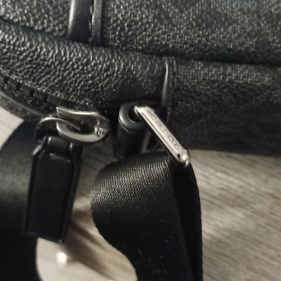 Wallet - Picture 3 of 4